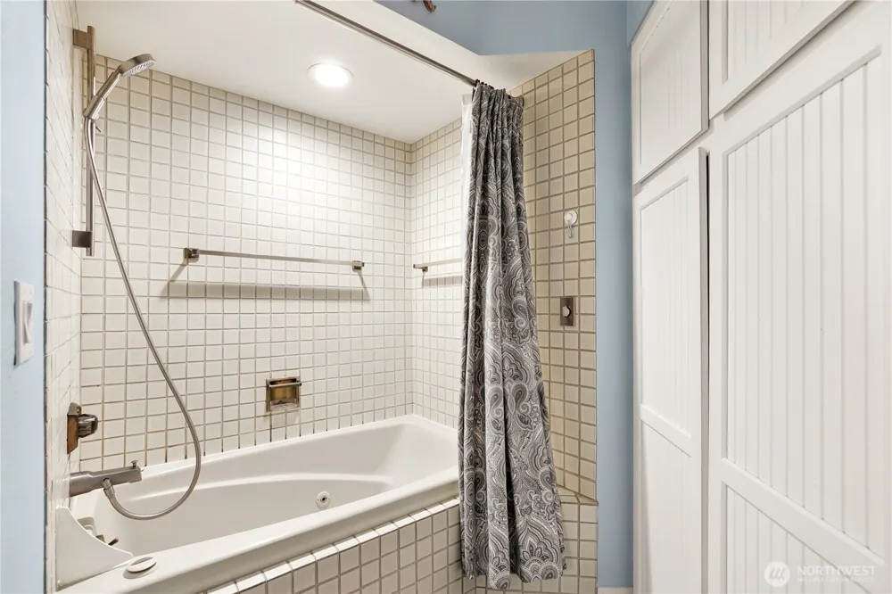 2669 S Cedar Street #510 Tacoma, WA 98405