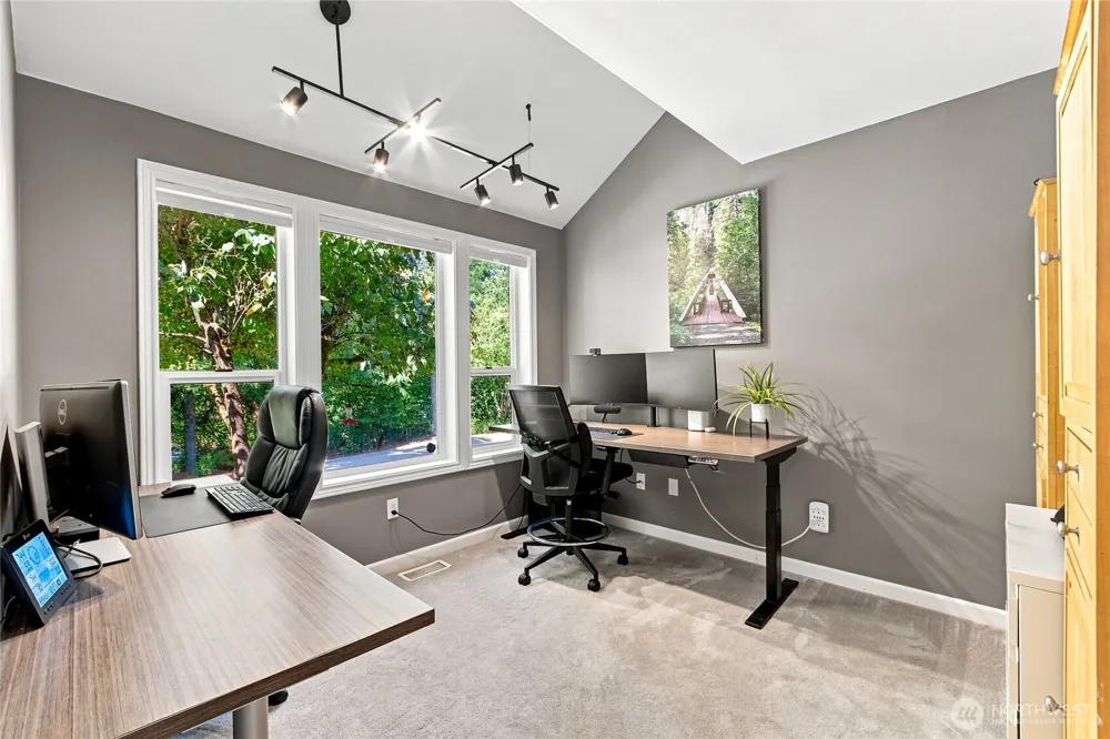33625 SE 47th Street Fall City, WA 98024