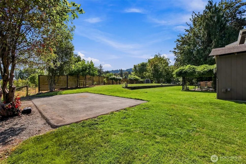 33625 SE 47th Street Fall City, WA 98024