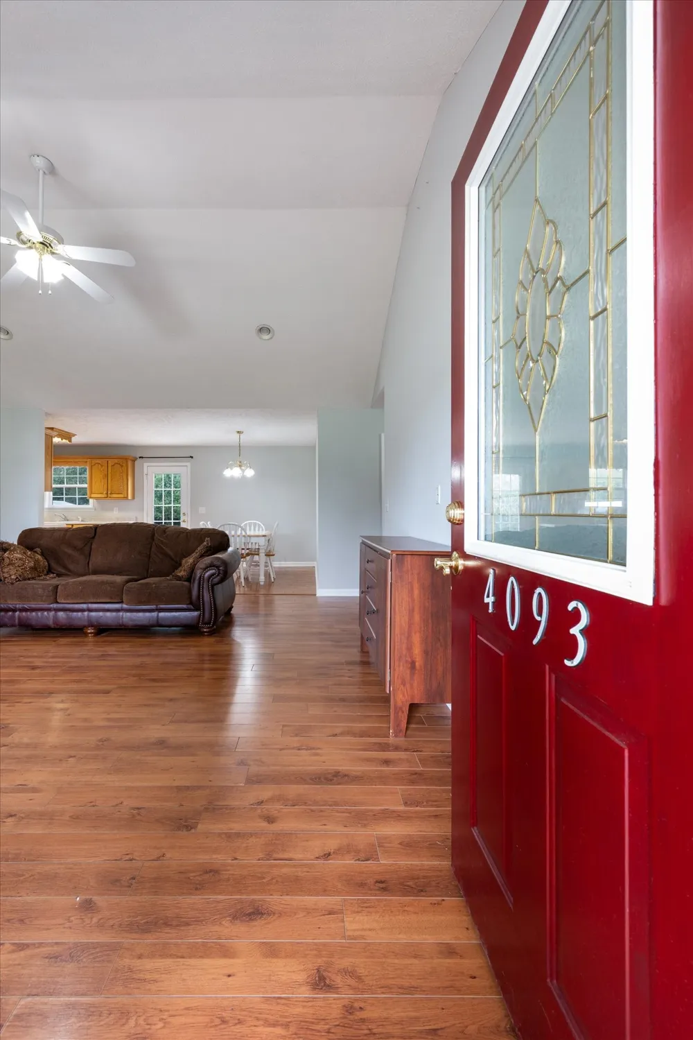 4093 Cameron Ln Chapel Hill, TN 37034