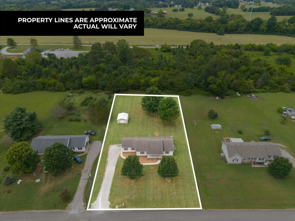 4093 Cameron Ln Chapel Hill, TN 37034