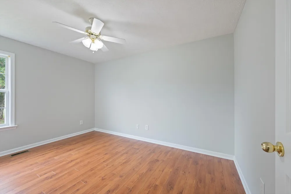 4093 Cameron Ln Chapel Hill, TN 37034