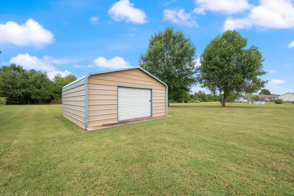 4093 Cameron Ln Chapel Hill, TN 37034