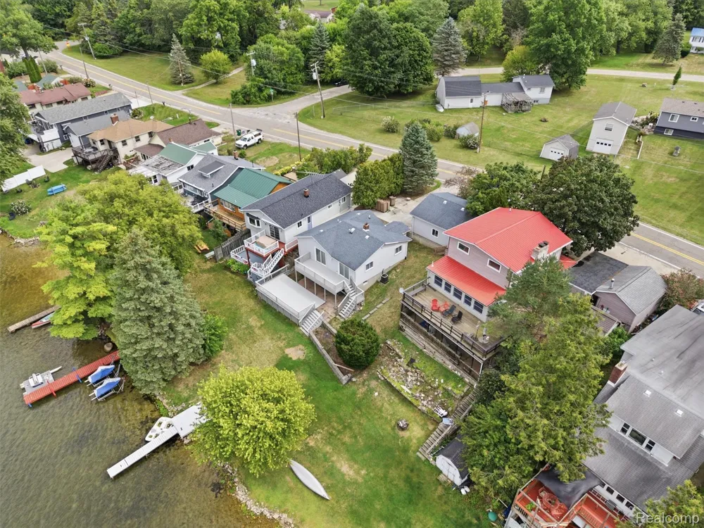 2205 Gray Road Oregon Township, MI 48446