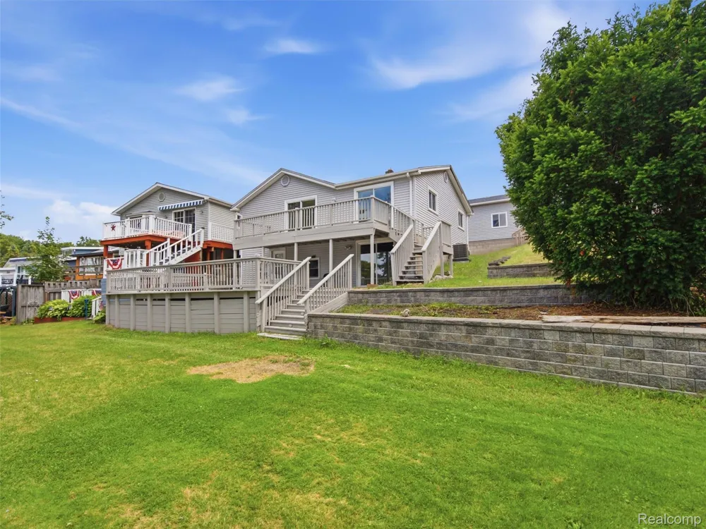 2205 Gray Road Oregon Township, MI 48446
