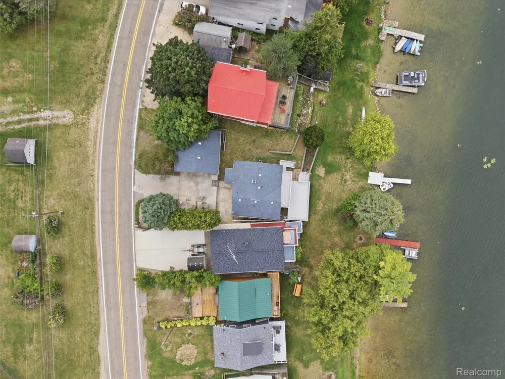 2205 Gray Road Oregon Township, MI 48446
