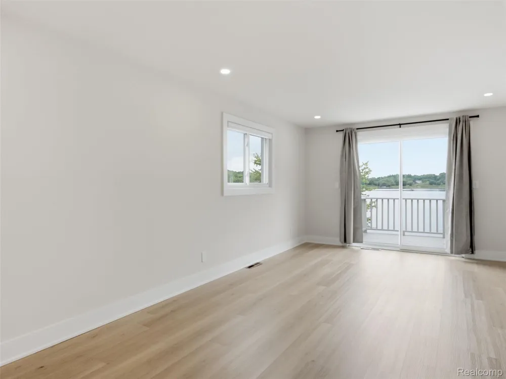 2205 Gray Road Oregon Township, MI 48446
