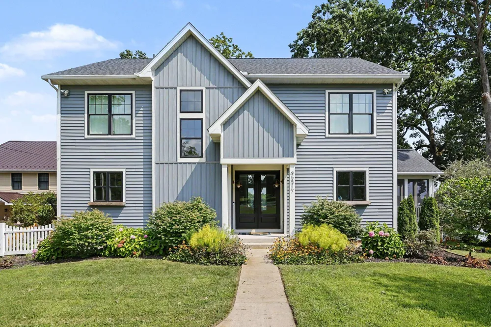 95517 County Road 690 Keeler Township, MI 49047