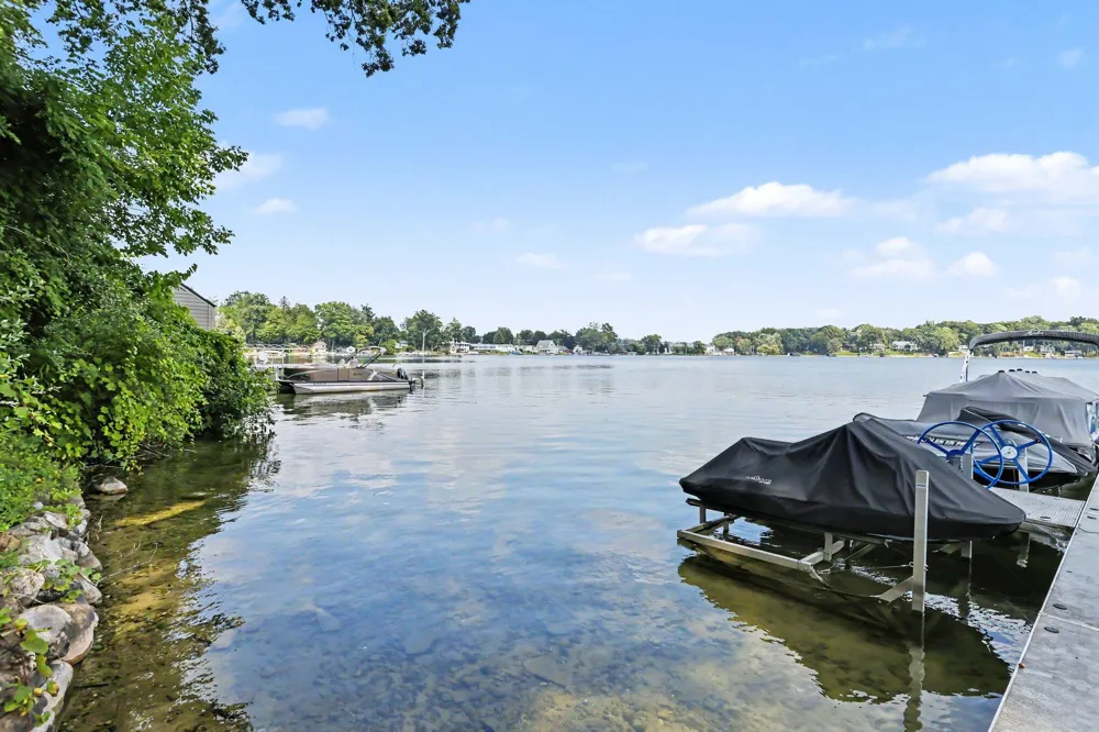 95517 County Road 690 Keeler Township, MI 49047
