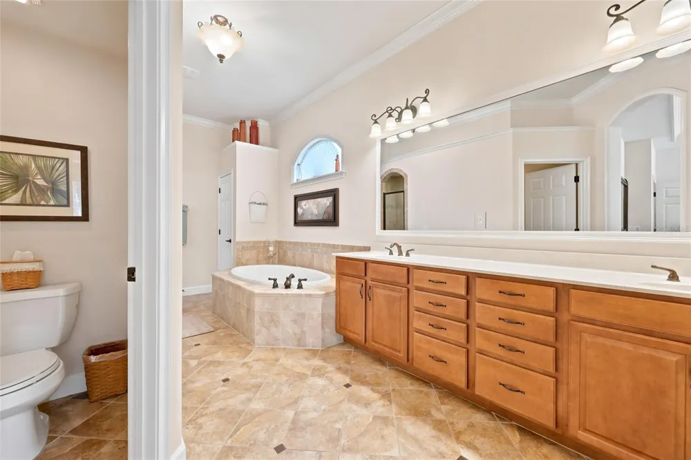 11123 NW 18TH ROAD Gainesville, FL 32606