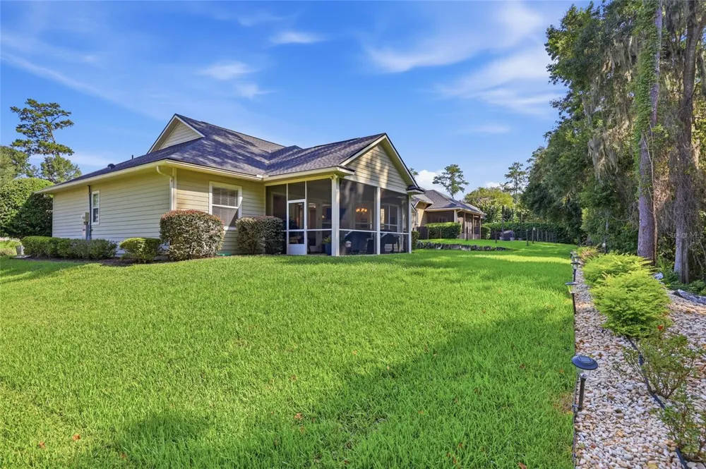 11123 NW 18TH ROAD Gainesville, FL 32606