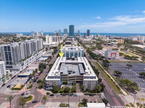 1010 CENTRAL AVENUE #412