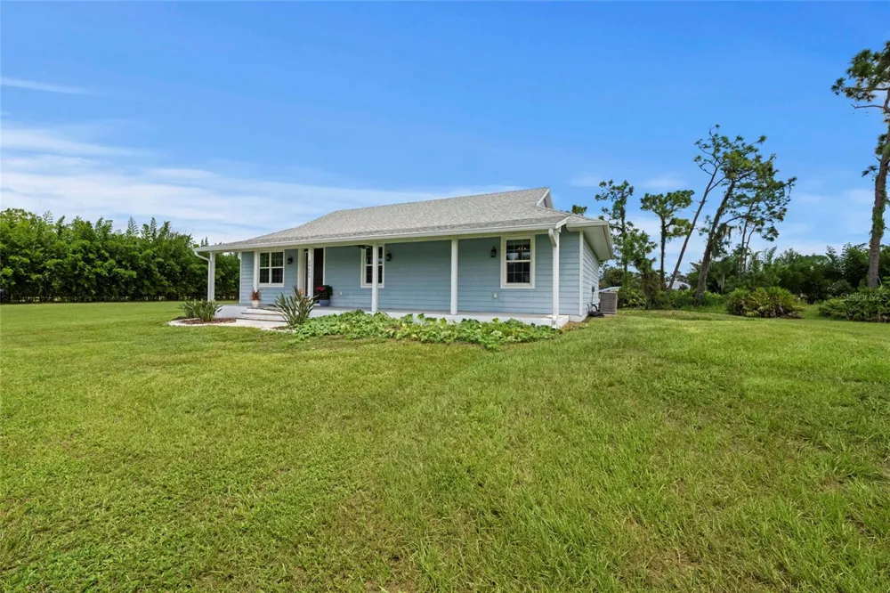 30655 STATE ROAD 70 E Myakka City, FL 34251
