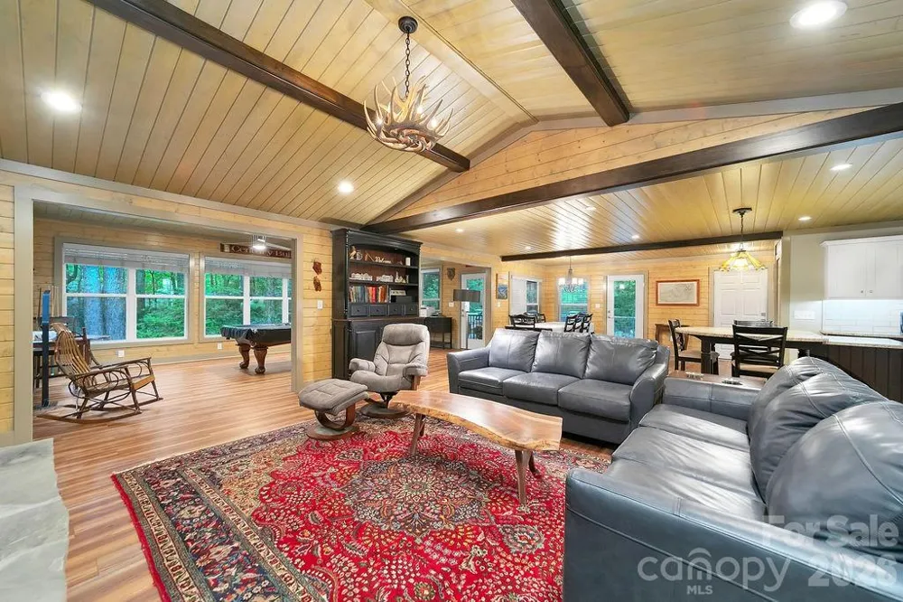 503 Cliff Ridge Drive Cleveland, SC 29635