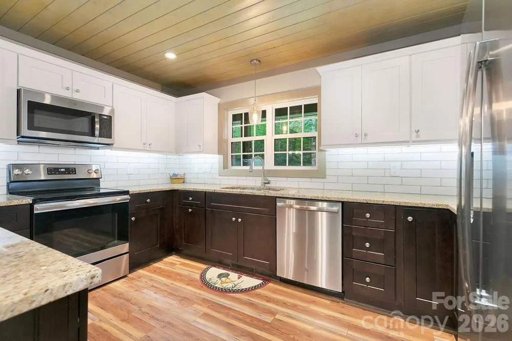 503 Cliff Ridge Drive Cleveland, SC 29635