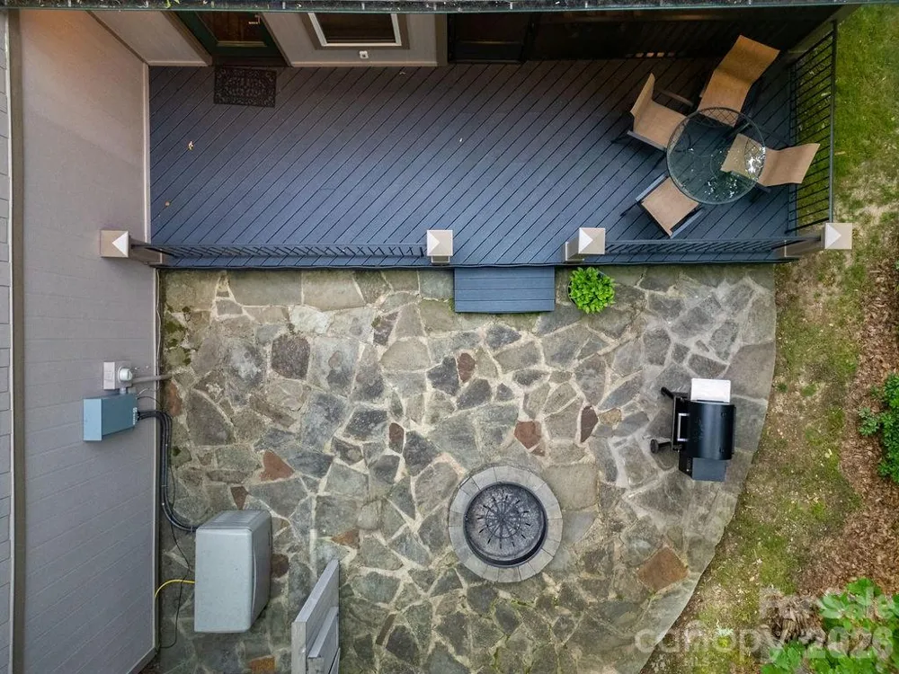 503 Cliff Ridge Drive Cleveland, SC 29635