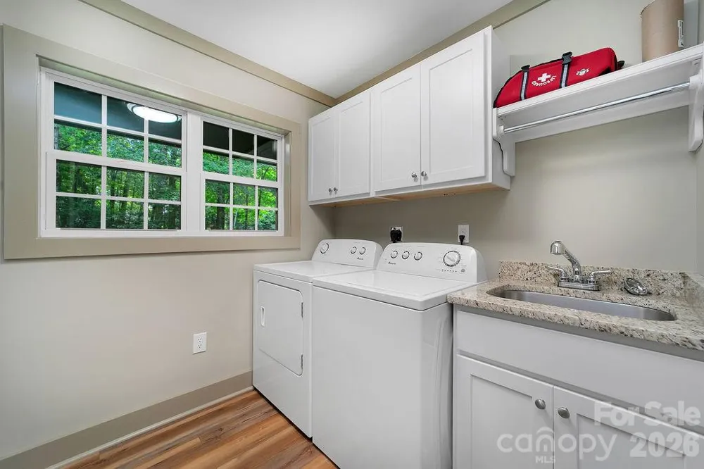 503 Cliff Ridge Drive Cleveland, SC 29635