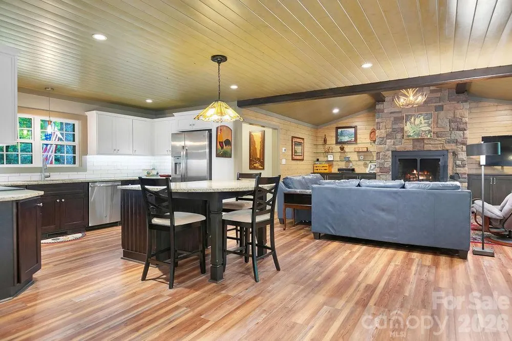 503 Cliff Ridge Drive Cleveland, SC 29635