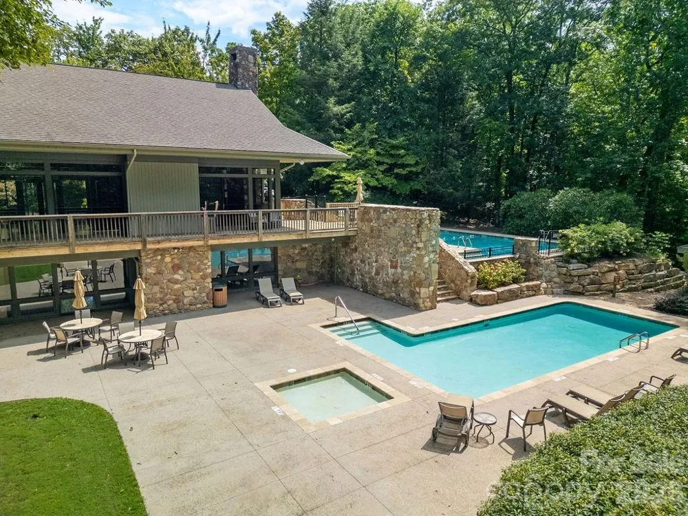 503 Cliff Ridge Drive Cleveland, SC 29635