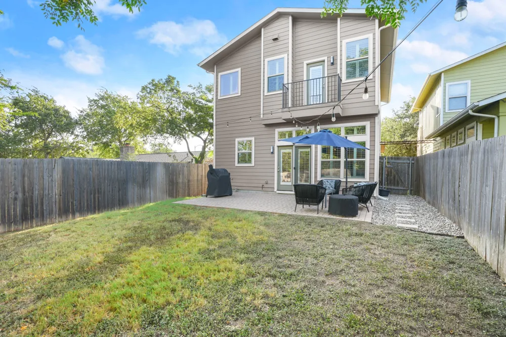 6712 Blarwood Drive Austin, TX 78745