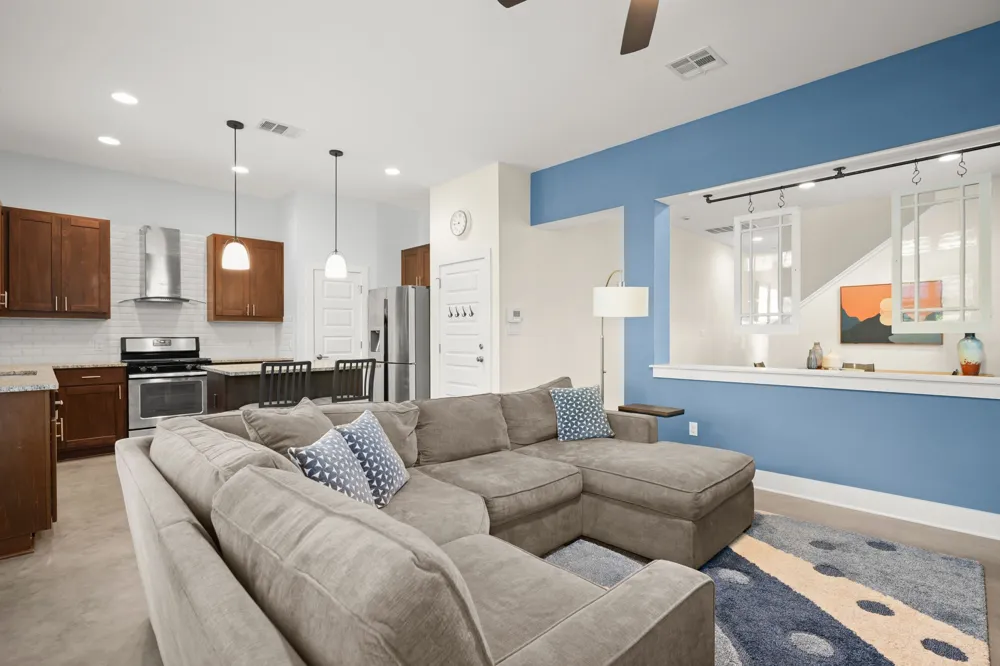 6712 Blarwood Drive Austin, TX 78745