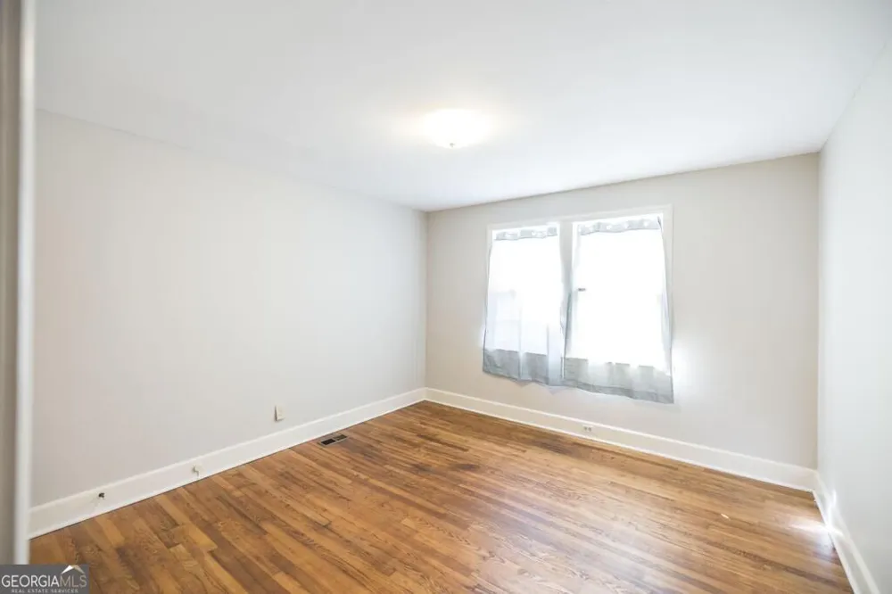 144 Desoto PL Macon, GA 31204