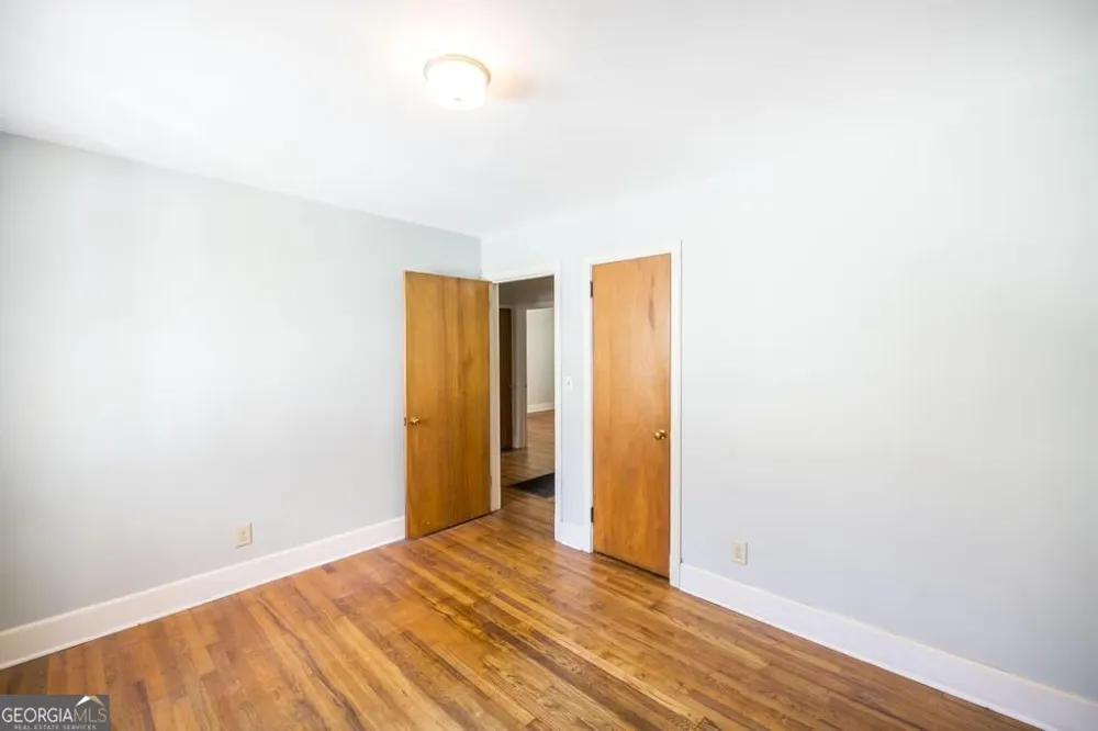 144 Desoto PL Macon, GA 31204