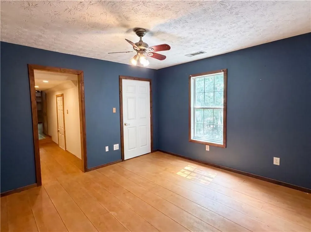 346 Carnation Drive Social Circle, GA 30025