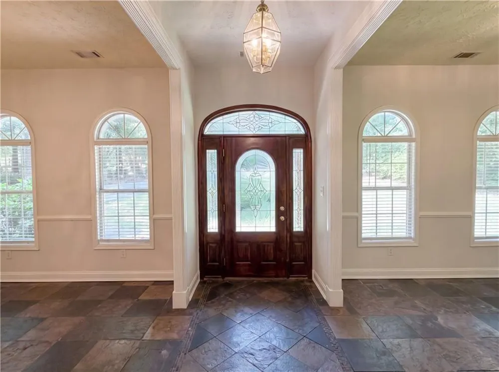 346 Carnation Drive Social Circle, GA 30025