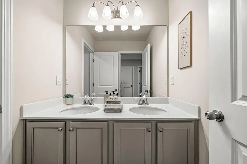 5065 Ivy Cottage Lane Austell, GA 30106