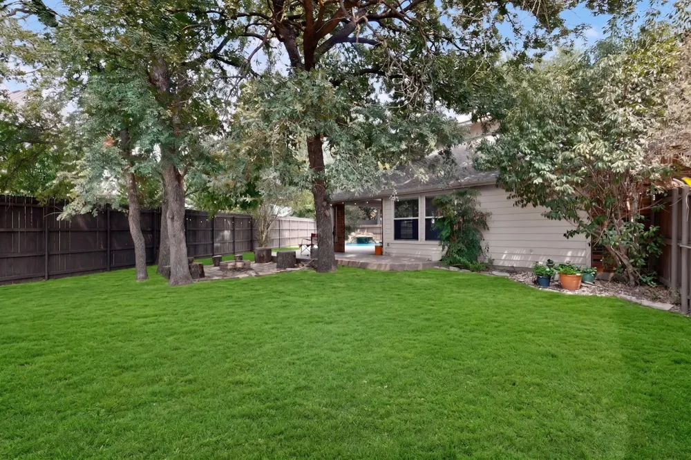 2420 Bent Trail Mansfield, TX 76063