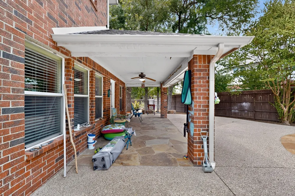 2420 Bent Trail Mansfield, TX 76063