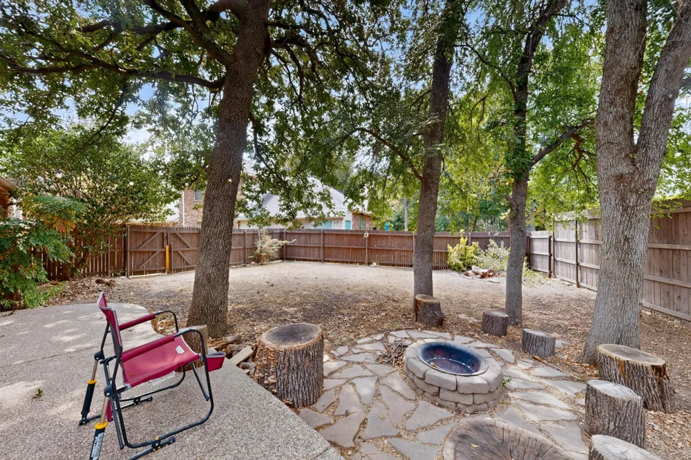 2420 Bent Trail Mansfield, TX 76063