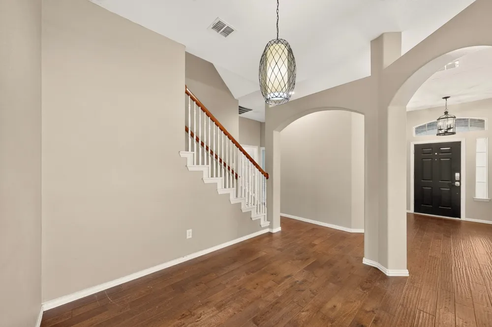 2420 Bent Trail Mansfield, TX 76063