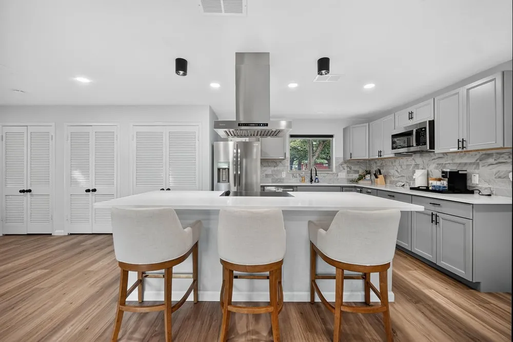 2512 Roosevelt Drive Dalworthington Gardens, TX 76016