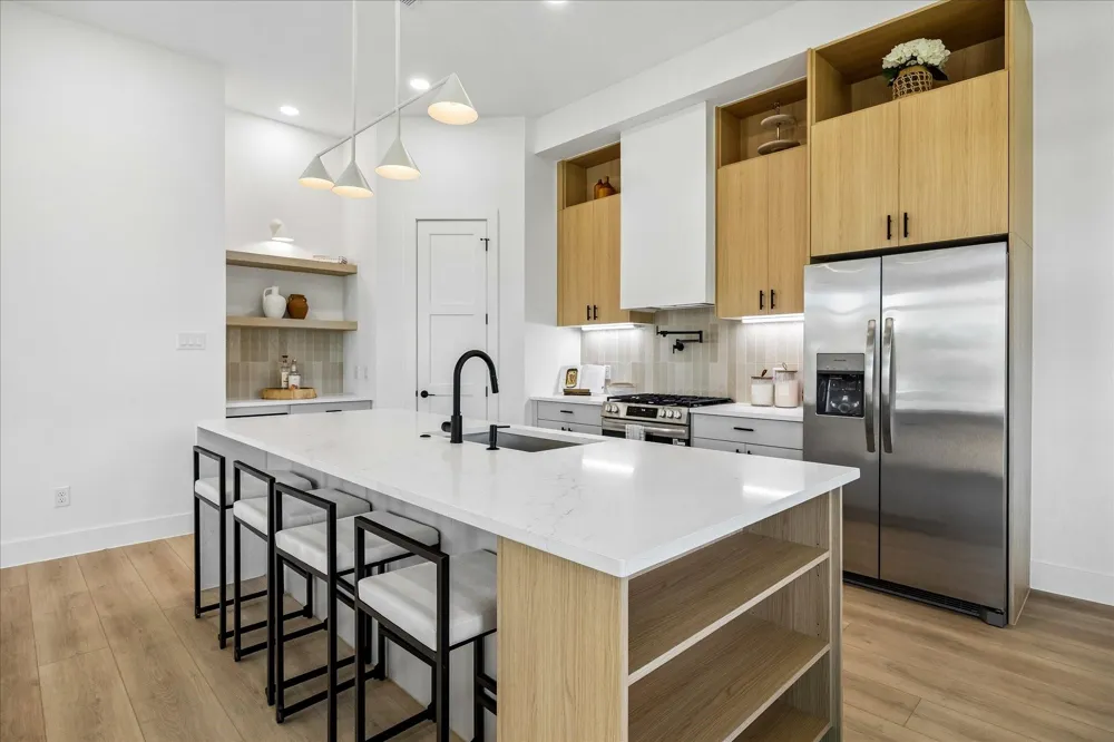 1423 E 36th Street Houston, TX 77022