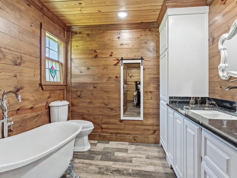 2904 Garrison Lane Orange, TX 77630