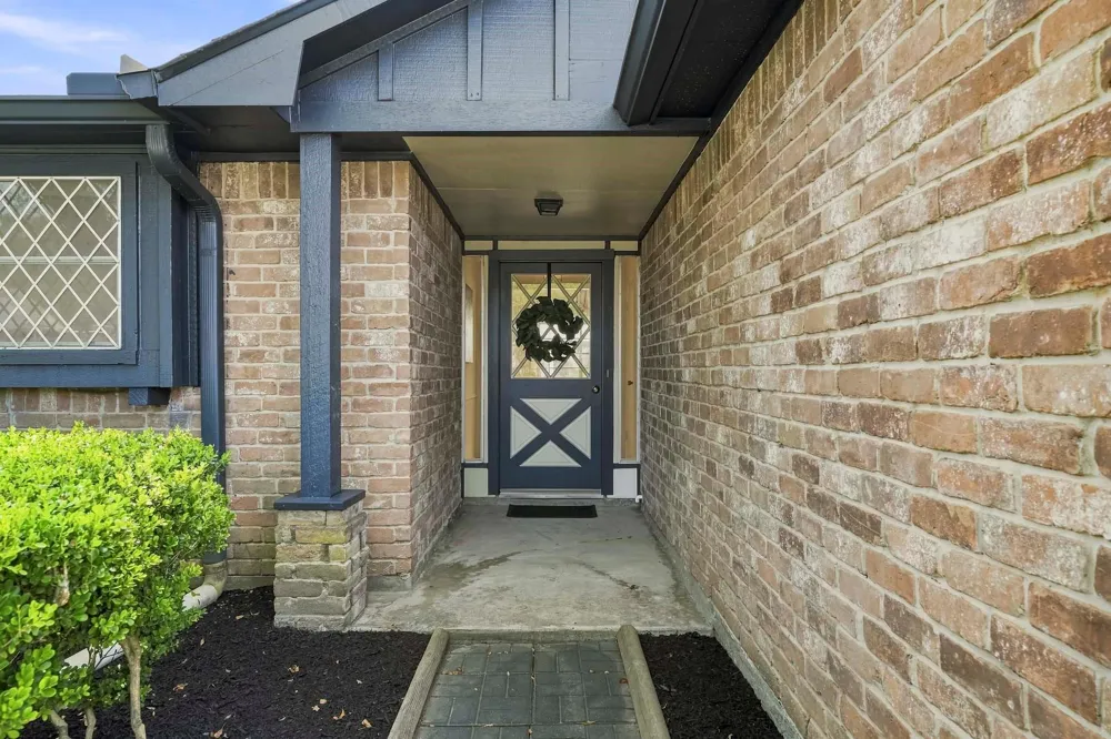 13539 Brook Hollow Drive Sugar Land, TX 77498