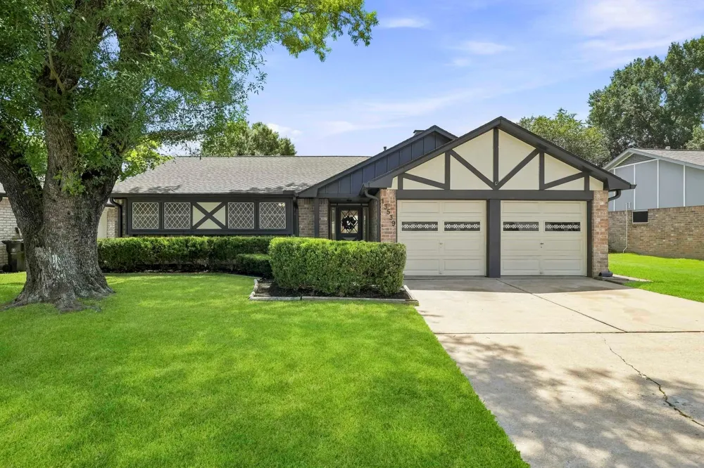 13539 Brook Hollow Drive Sugar Land, TX 77498