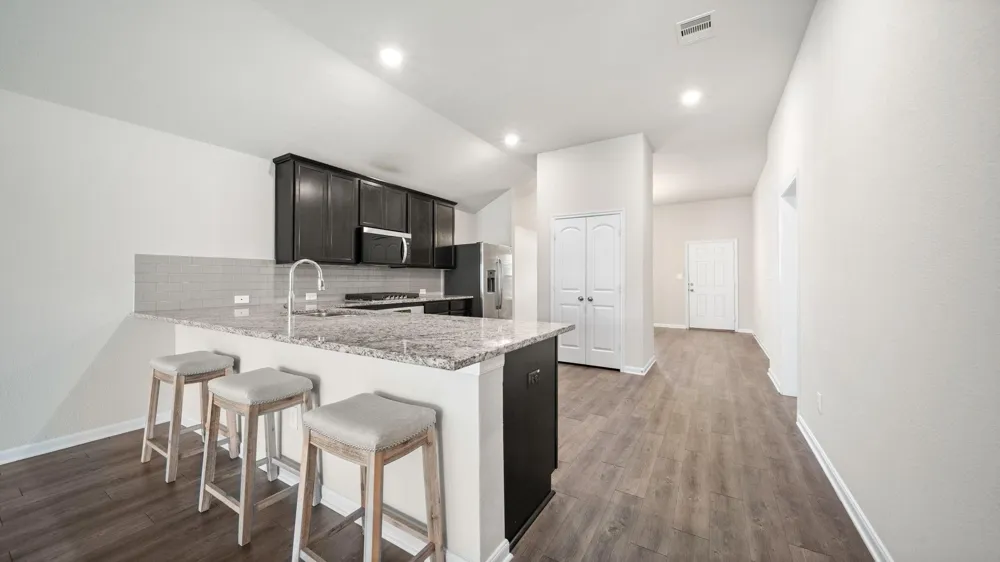 14353 S Summerchase Circle Willis, TX 77318