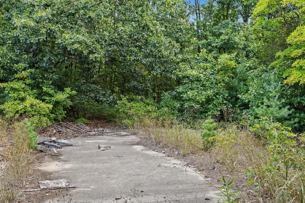 76360 County Road 378 Covert, MI 49043
