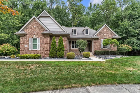 2484 Campbell Court