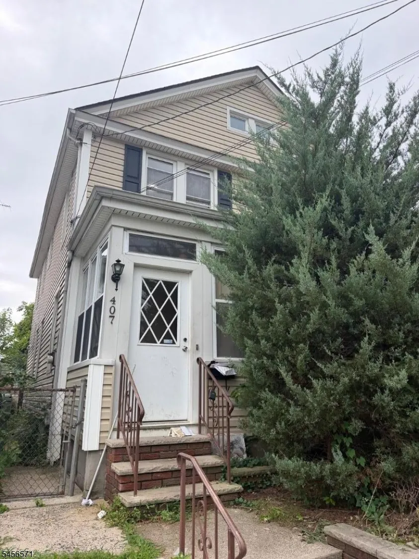 407 Knopf St Linden City, NJ 07036