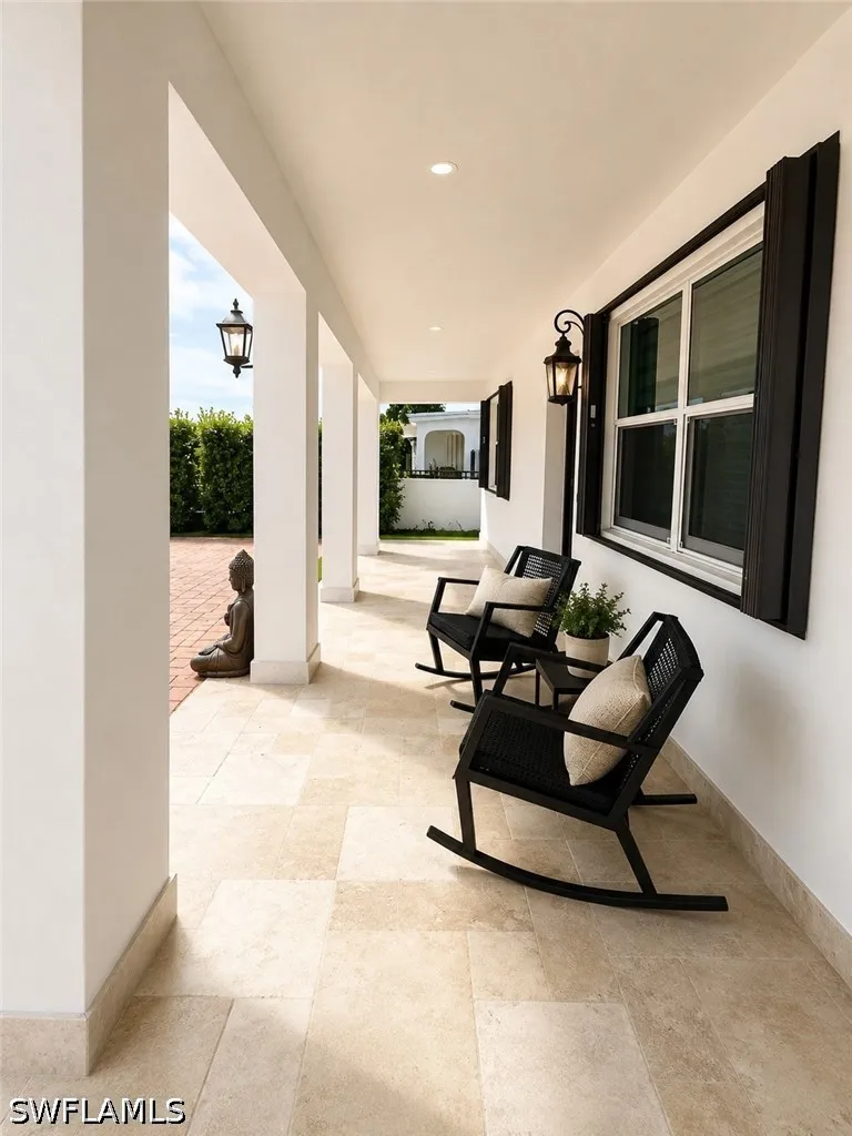 E 9th Lane Hialeah, FL 33013