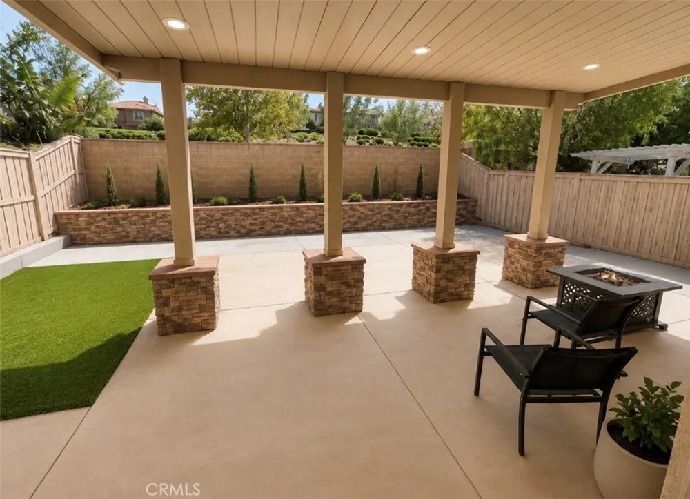 33537 Cedar Creek Lake Elsinore, CA 92532