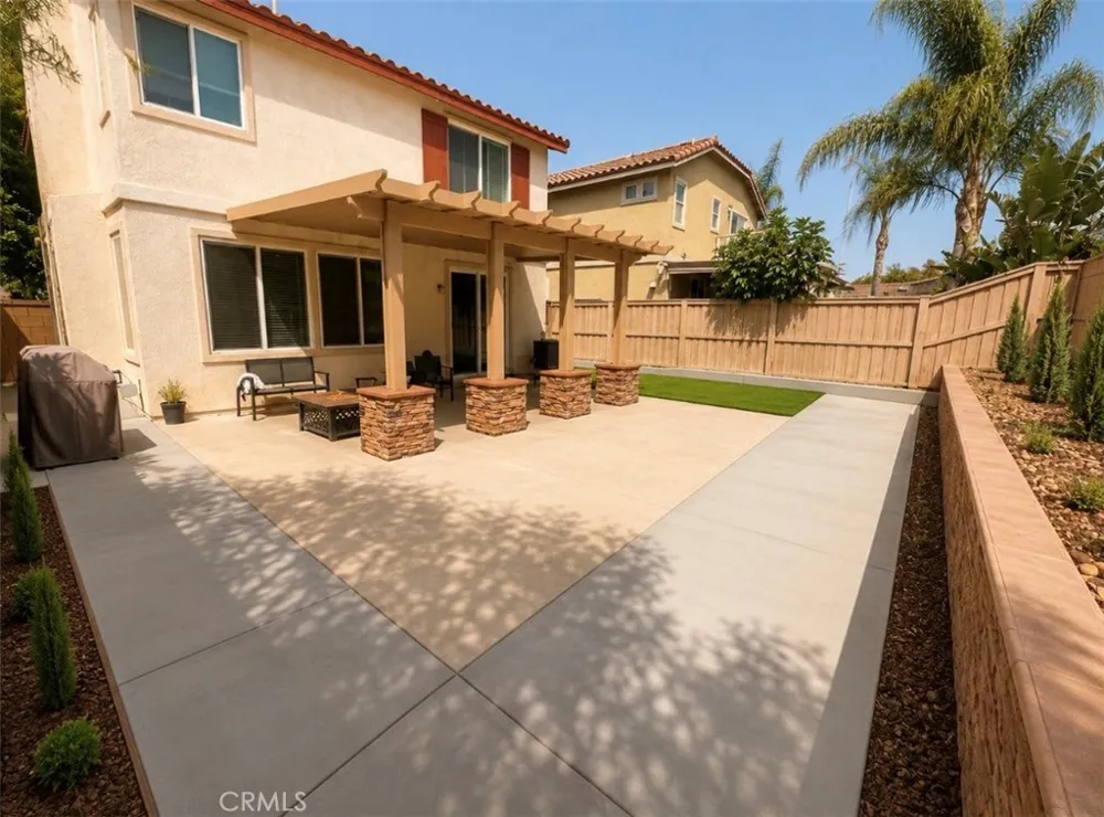 33537 Cedar Creek Lake Elsinore, CA 92532