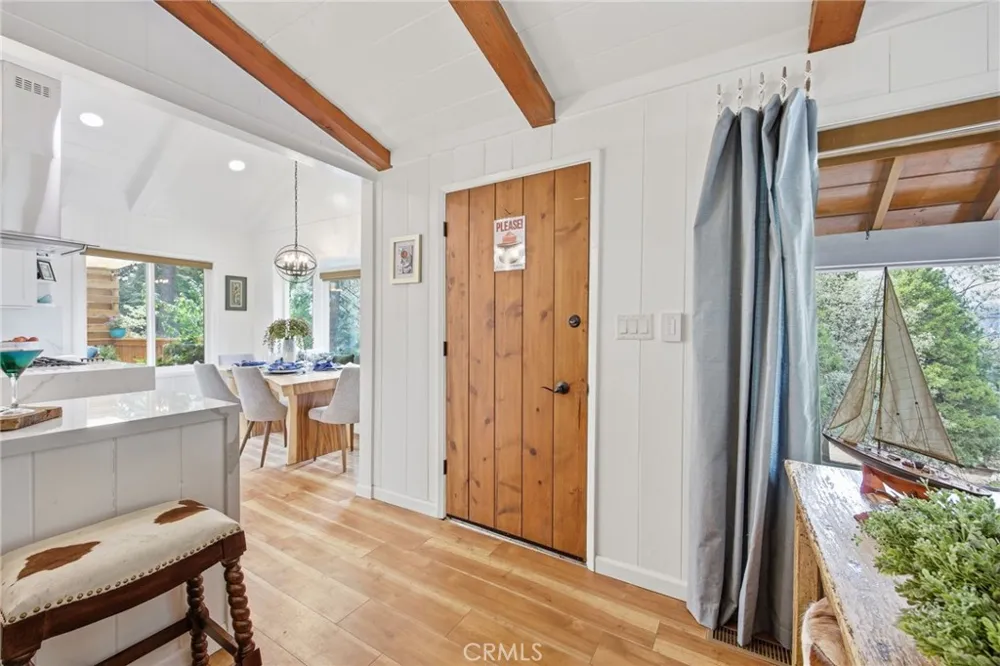 197 Ca-173 Lake Arrowhead, CA 92352