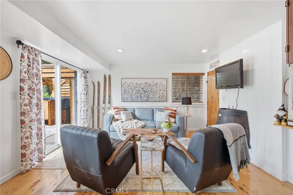 197 Ca-173 Lake Arrowhead, CA 92352