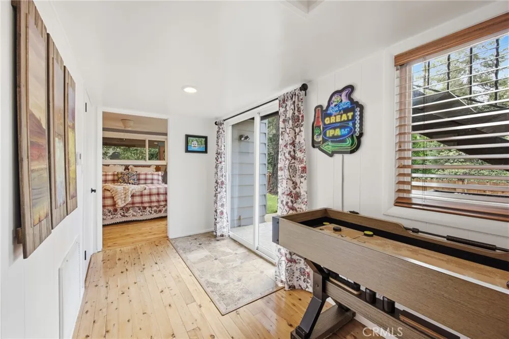 197 Ca-173 Lake Arrowhead, CA 92352