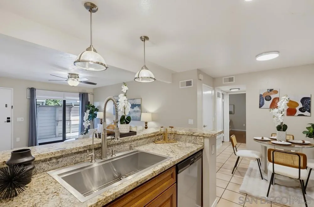 9169 Village Glen #155 San Diego, CA 92123